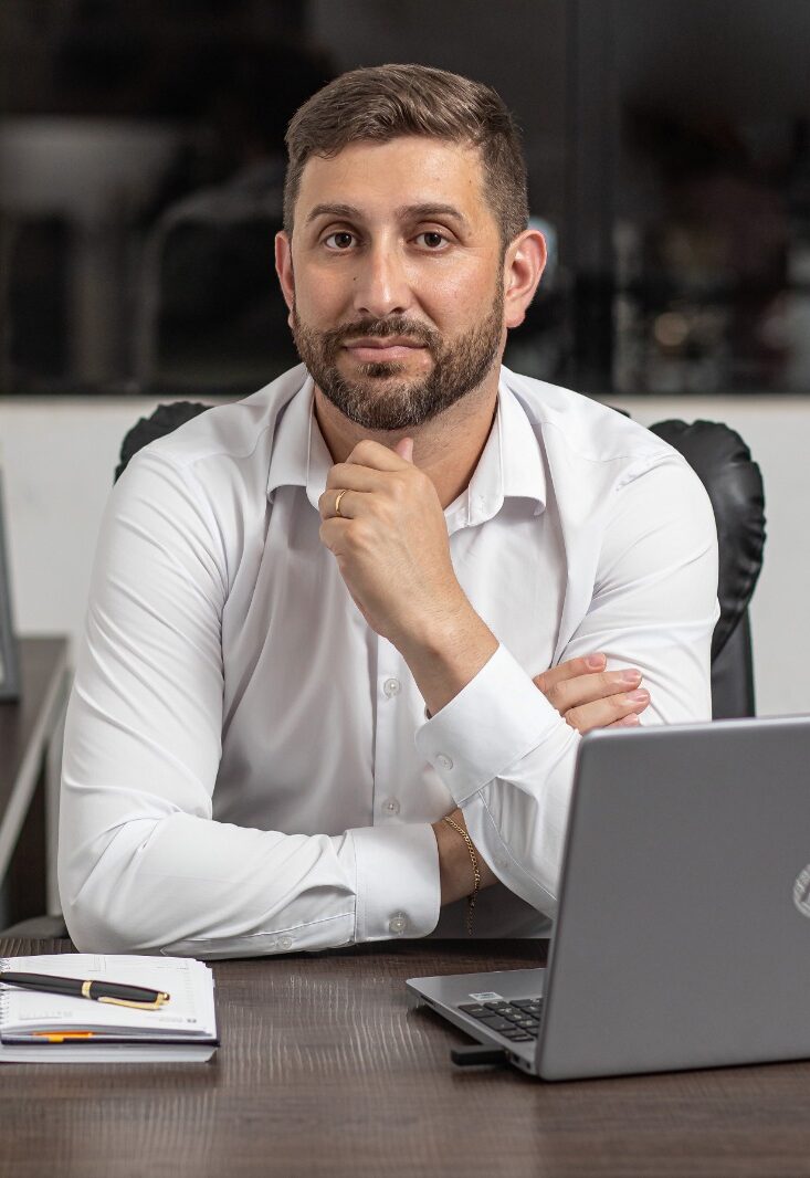 Maico Tirelli — Fundador da Contathos